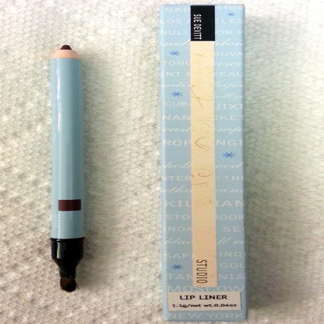 Sue Devitt Studio Lip Liner DAKAR with Lipstick Blender .04 oz. / 1.1 g