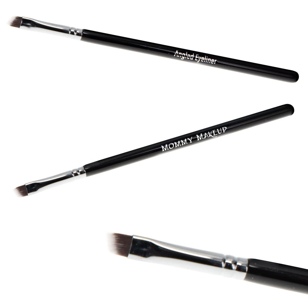 Angled Eyeliner Brush (1 Pc) Soft Premium Synthetic Vegan Bristles, Ultra Thin Slanted Fine Eye Liner Brush for Makeup Artist-Quality Results, Cruelty-Free by Mommy Makeup