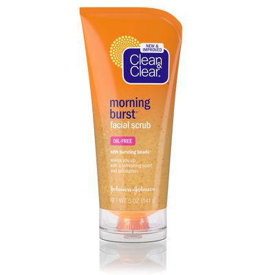 Clean & Clear Morning Burst Oil-Free Exfoliating Facial Scrub For All Skin Types, Vitamin-Enriched Daily Face Scrub to Cleanse & Exfoliate Dull Skin, Vitamin C & Ginseng, 5 fl. oz