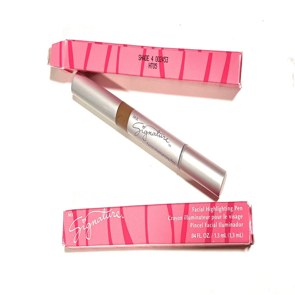 Mary Kay MK Signature Facial Highlighting Pen,Shade 4.04 fl. oz.