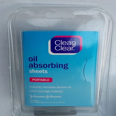 Clean & Clear Oil-Absorbing Sheets, 50-Count Sheets (Pack of 4)