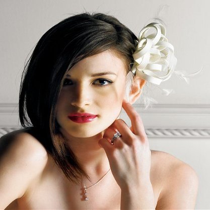 Hair Accessory with Feathers and Matte Satin in Champagne