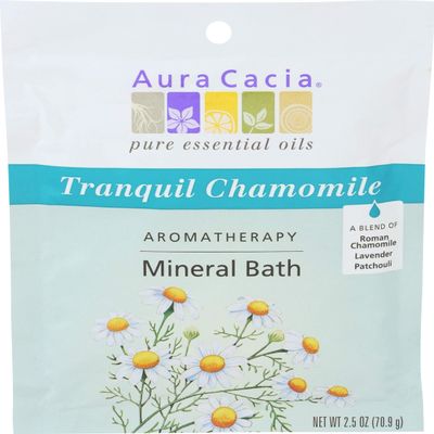 Aura Cacia, Mineral Bath Tranquil Chamomile, 2.5 Ounce