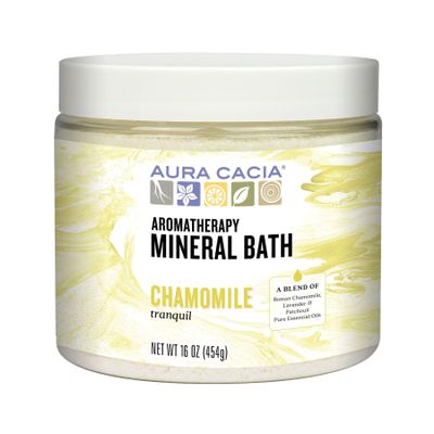Aura Cacia Aromatherapy Mineral Bath, Tranquil Chamomile - Mineral Bath Salts with Pure Essential Oils for a Soothing and Rejuvenating Foot and Body Soak | 16 Ounce (Pack of 2)