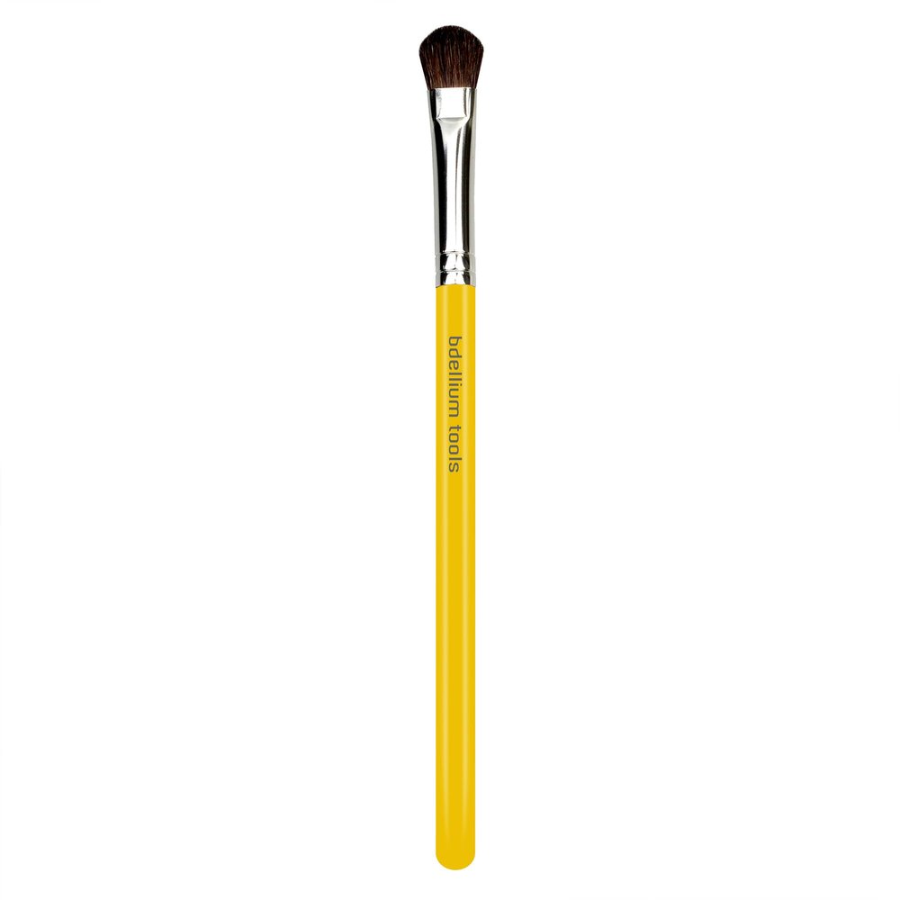 Bdellium Tools Professional Makeup Brush - Studio Series 774 Large Shader - With Mix of Soft Natural and Synthetic Fibers, For Applying and Blending Powder (Yellow, 1pc)