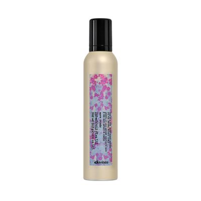 Davines This Is A Curl Moisturizing Mousse, Volumizing, Paraben Free Formula For Bouncy And Defined Curls And Waves, 8.53 Fl. Oz.