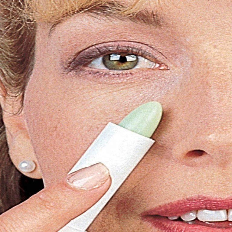 Daggett and Ramsdell Chamomile Herbal Eye Stick .1 ounce