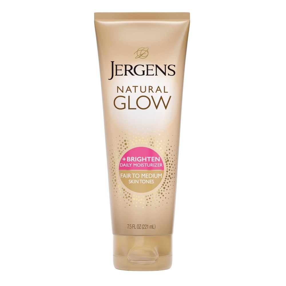 Jergens Natural Glow Self Tanner Body Lotion, Sunless Tanning, Fair to Medium Skin Tone, Daily Moisturizer with Coconut Oil, Vitamin E and Antioxidants, 7.5 Oz