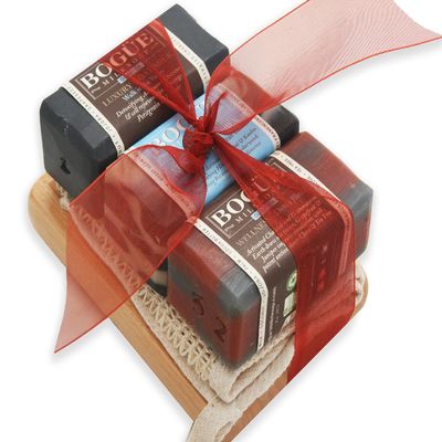 Goat Milk Soap Activated Charcoal 3 bar Giftset- WELLNESS No32 Detox & antioxidant, No.21 Moisturizing Chiefs Peak Blend, No.4 "Walk in the Valley" Rejuvenating