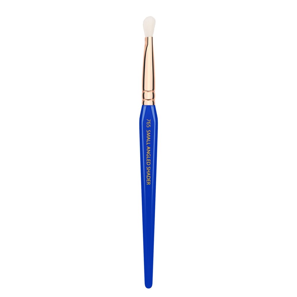 Bdellium Tools Professional Makeup Brush - Golden Triangle 765 Small Angled Shader - With All Vegan and Soft Synthetic Fibers, For Flawless, Professional Eye Shadow Application (Blue, 1pc)