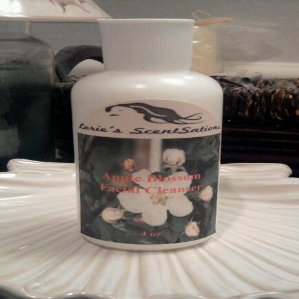 Apple Blossom Facial Cleanser