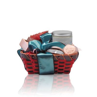 Castle Baths - Tre'Yours Dead Sea Spa Gift Basket - (Anti-Aging)