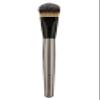 #03 Foundation Brush view 1