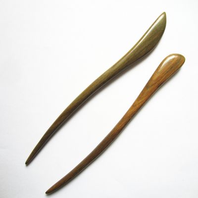 Myhsmooth Zz-gs-bt 2 Count Hair Sticks Natural Green Sandalwood Handmade Carved Hair Clip Shawl Hair Pins Pack of 2 Pcs:Swiming Fish
