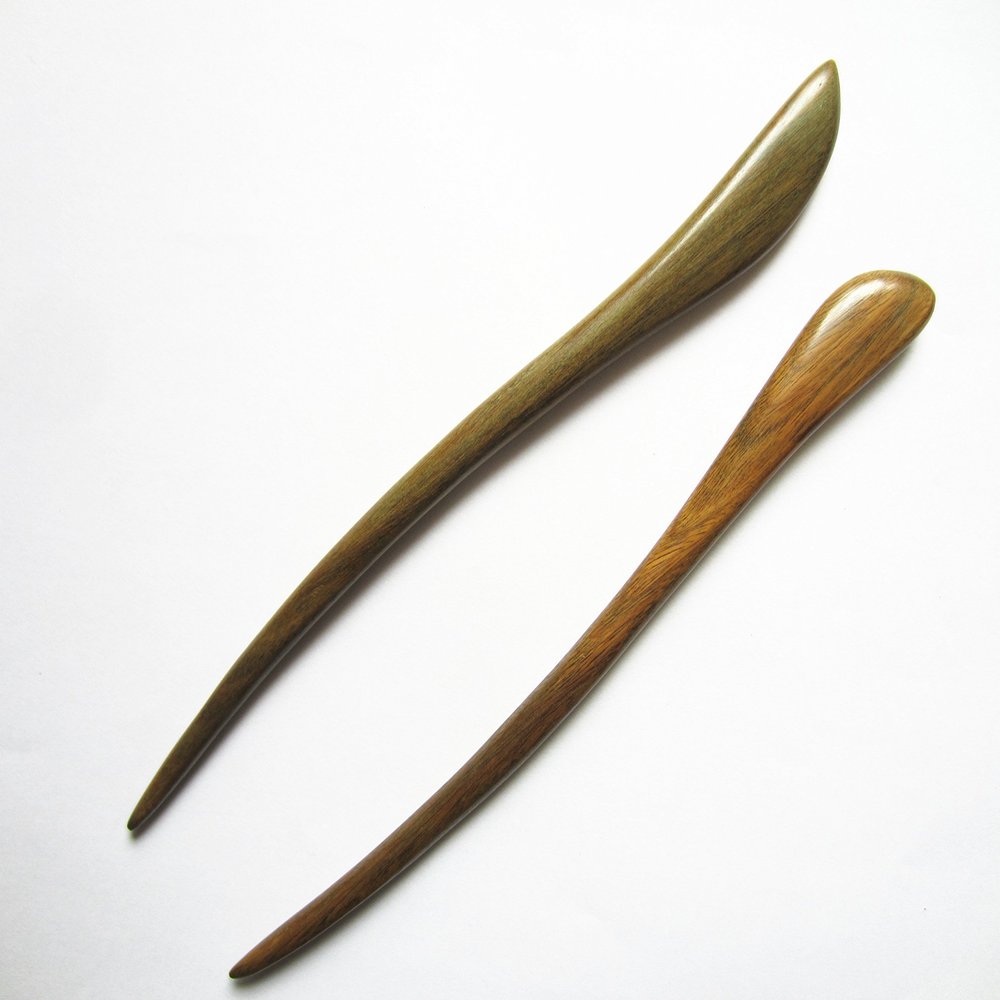 Myhsmooth Zz-gs-bt 2 Count Hair Sticks Natural Green Sandalwood Handmade Carved Hair Clip Shawl Hair Pins Pack of 2 Pcs:Swiming Fish
