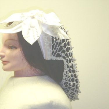 S379i, Hand Crocheted Ivory Gimp Large Bridal Snood