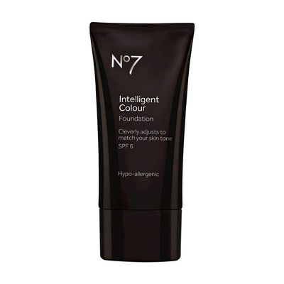 No7 Intelligent Colour Foundation-Medium