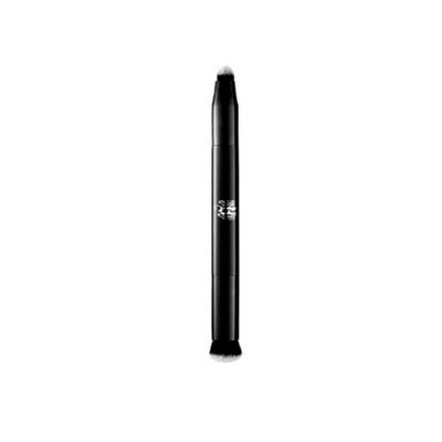 Kat Von D - Shade + Light Eye Contour Brush by Kat Von D