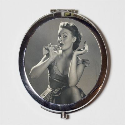 1950's Pin Up Girl Compact Mirror Pinup Pin-Up Rockabilly Lipstick Retro Make Up Pocket Mirror for Cosmetics