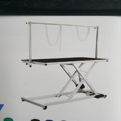 California Pet Supplies Electric Lifting Grooming Table