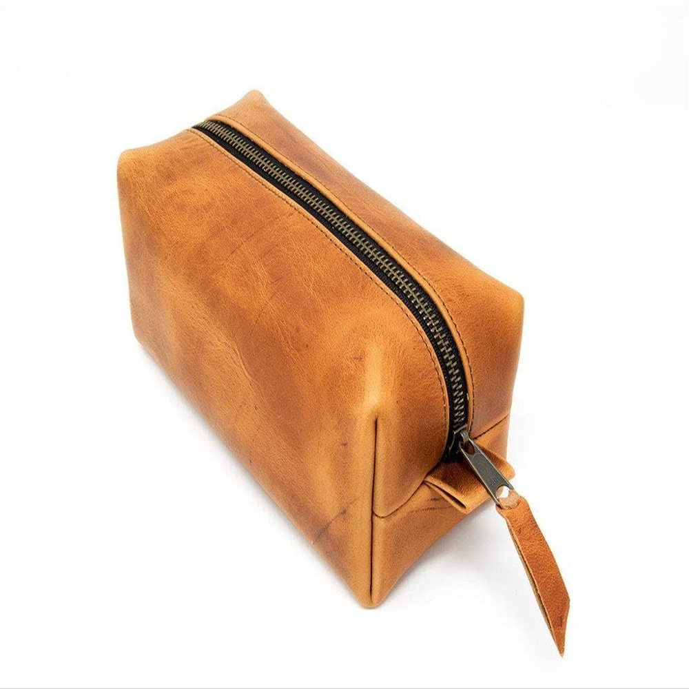 Leather Dopp Kit, Men's Natural Leather Travel Kit, Monogrammed Toiletry Bag, Horween Leather Travel Case