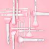 Wet n Wild, Makeup Brush, Powder Brush, large, Plush Brush with Soft, Curved Bristles for an Even Application, Easy-to-use Makeup Brushes view 3