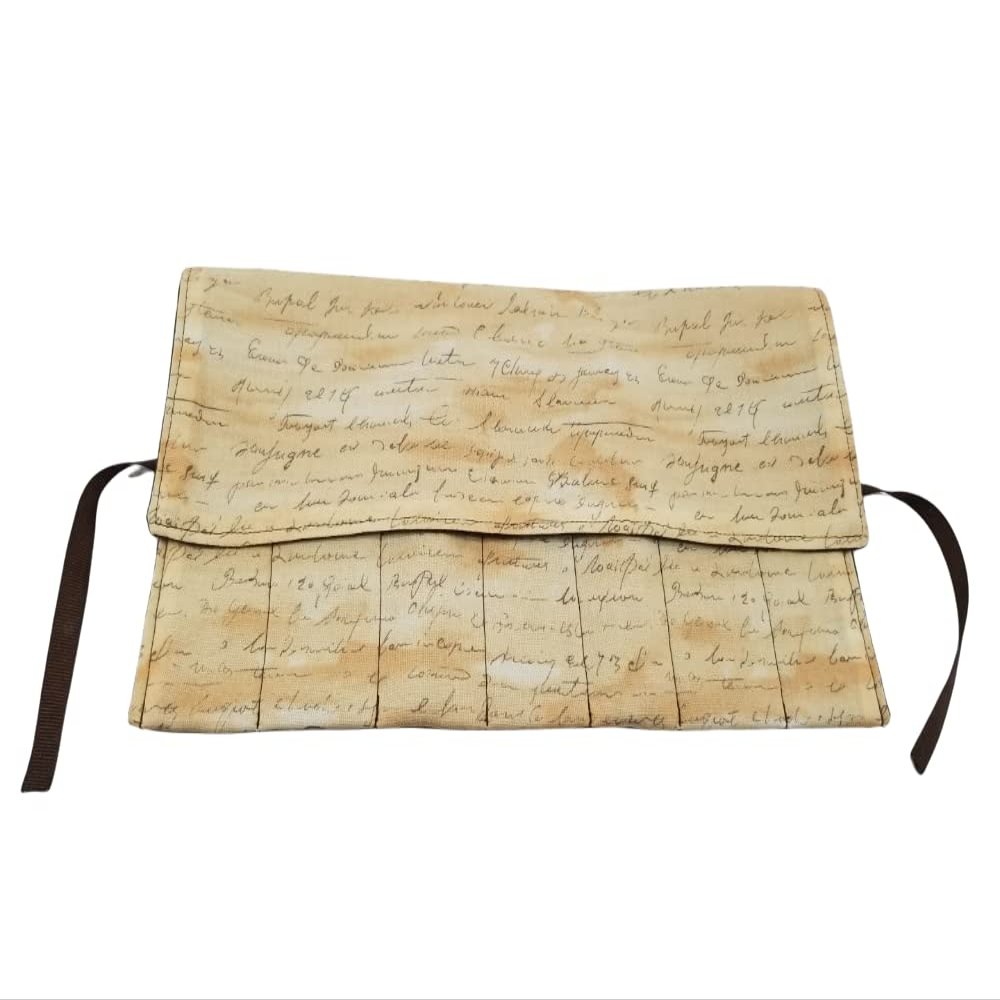 Ivory and Scroll Script Straight Edge Razor Storage