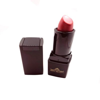 Bent Beauty Lipstick (Russian Red)