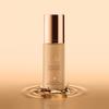 delilah - Pure Light Liquid Radiance Illuminator - Halo - Flawless Finish - Radiant Glow - Brightens & Evens Skin Tone - Blurs Dark Spots - With Vitamin E - 30 ml / 1.01 Oz view 3