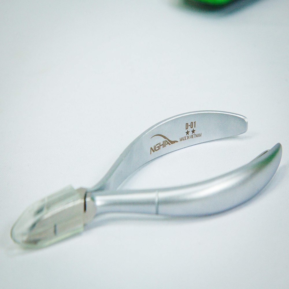 NGHIA D01 - Stainless Steel Cuticle Nippers