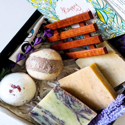 Christmas Gift, Holiday gifts, Birthday Gift, Gift Ideas, Happy Birthday Gift Box
