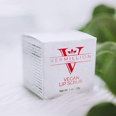 ORGANIC & VEGAN LIP Scrub - Exfoliate Dead Skin - Allergen Friendly, Gluten, Sulfate & Paraben Free - Prevents Cracked & Flaky Lips - with Agave Nectar & Peppermint Oil - Vermillion Cosmetics, 1 oz.