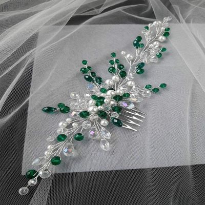 Aimimier Bridal Emerald Hair Vine with Comb Green Crystal and Pearl Hair Comb Boho Wedding Hair Accessories for Women and Girls
