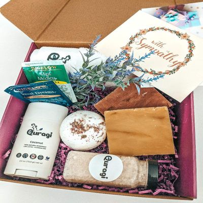 Birthday Gift Basket for Women, Mother's Day Gift Box, Gift For Her, Gift Set, Spa Gift, Birthday gift box, Best friend gift, Gift for Mom
