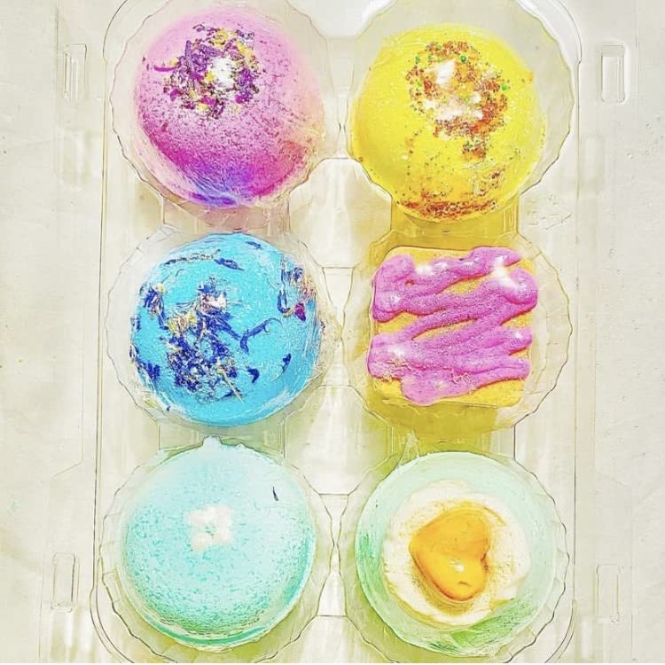 GIFT SET OF 5 HANDMADE BATHBOMBS |MADE IN USA | 250 MG | CRUELTY FREE | VEGAN