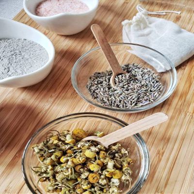 Spa Kit, DIY kit, organic spa, relaxation, all natural gifts, spa gifts, bath soak, dried florals
