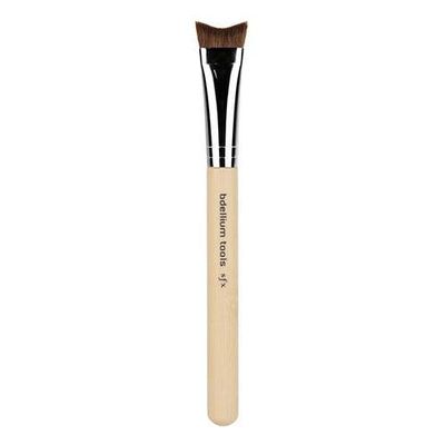 Bdellium Tools Professional Makeup Brush - Special FX Series 145 Inverted Smudge - With Soft Synthetic Fibers, For Smudge Effects on the Eye Line (Bamboo, 1pc)