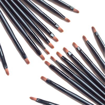 100 Pieces Disposable Lip Brushes Multifunctional Beauty Makeup Brush Lipstick Gloss Eyeshadow Applicator Smudge Cosmetic Tool Set