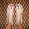 60 Pairs(120feets) Spray Tan Feet Pads Disposable & Economic Blue Feet pads for Spray tanning,Use in Tanning booth,Sunless Tanning at Home or Beauty Salon-Non Slip- Comfortable-Hygienic-Ultra Bronzing view 3