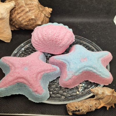 All Natural BATH BOMBS