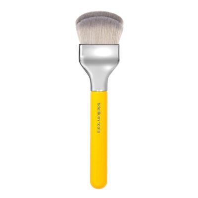 Bdellium Tools Professional Makeup Brush - Studio Series 972 Large Rounded Double Dome Blender - With Soft Synthetic Fibers, For Foundation Application & Blending (Yellow, 1pc)