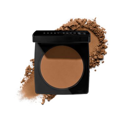 Bobbi Brown Sheer Finish Pressed Powder | Oil-Absorbing, Mattifying Setting Powder for All-Day Shine Control | Includes Puff, 0.32 Ounce, Basic Brown