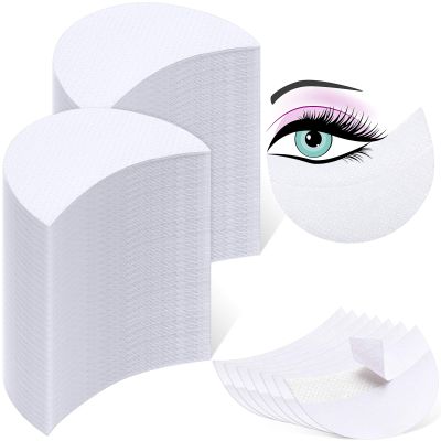 600 Pieces Eyeshadow Pad Shield Eyeshadow Patches White Stencils Under Eye Pads Prevent Makeup Residue for Eyelash Extensions Lip Makeup, Half Moon Shape