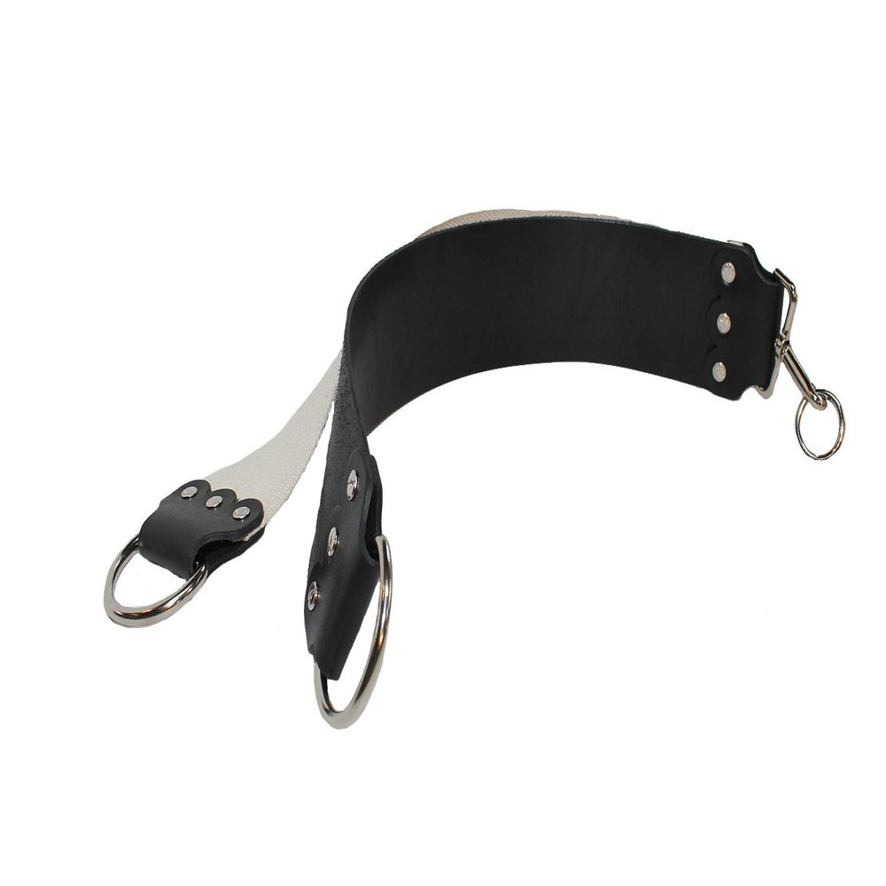 Mountain Mike black Latigo Shaving Strop with D ring handle