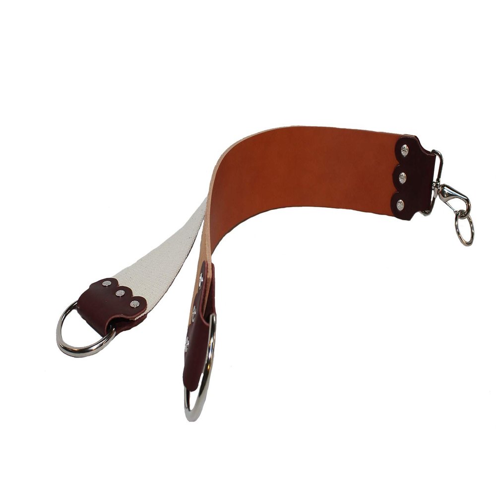 Mountain Mike light brown Bridle Shaving Strop with D ring handle