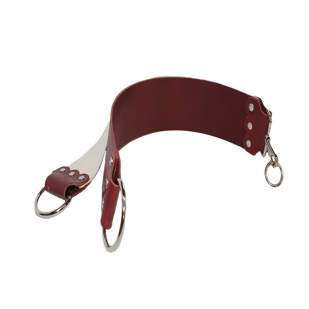 Mountain Mike burgundy Latigo Shaving Strop with"D" ring handle