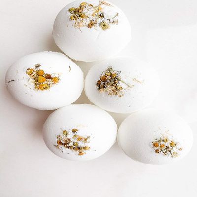 Chamomile Bath Bomb