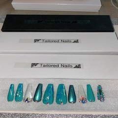 Green Press On Nails Size Medium