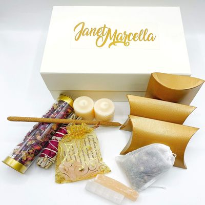 Bath and Body Gift Set, Love Me Bath Kit, Bath Gift Set, Scented Lavender and Vanilla, Healing Gemstone Spa Kit