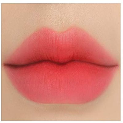 3CE BLUR WATER TINT(4.6g) soft lip with less smear with a blurry finish (#SPOT PLAYER) with sun cream(1ml*3ea)